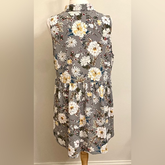 Umgee Grey White Floral Boho Lace Sleeveless Button Down Collared Mini Dress L - Picture 7 of 9